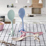 Kitchen Accessories 1pc Popular Wheat Straw Cat Standing Spoon Portable High Quality Eco Friendly Tableware Hot Sale Restaurant